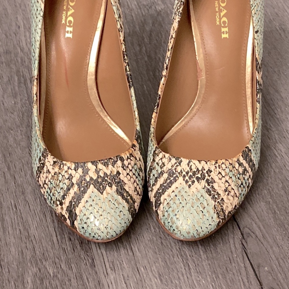Gorgeous Coach high-heeled shoes - Picture 9 of 16